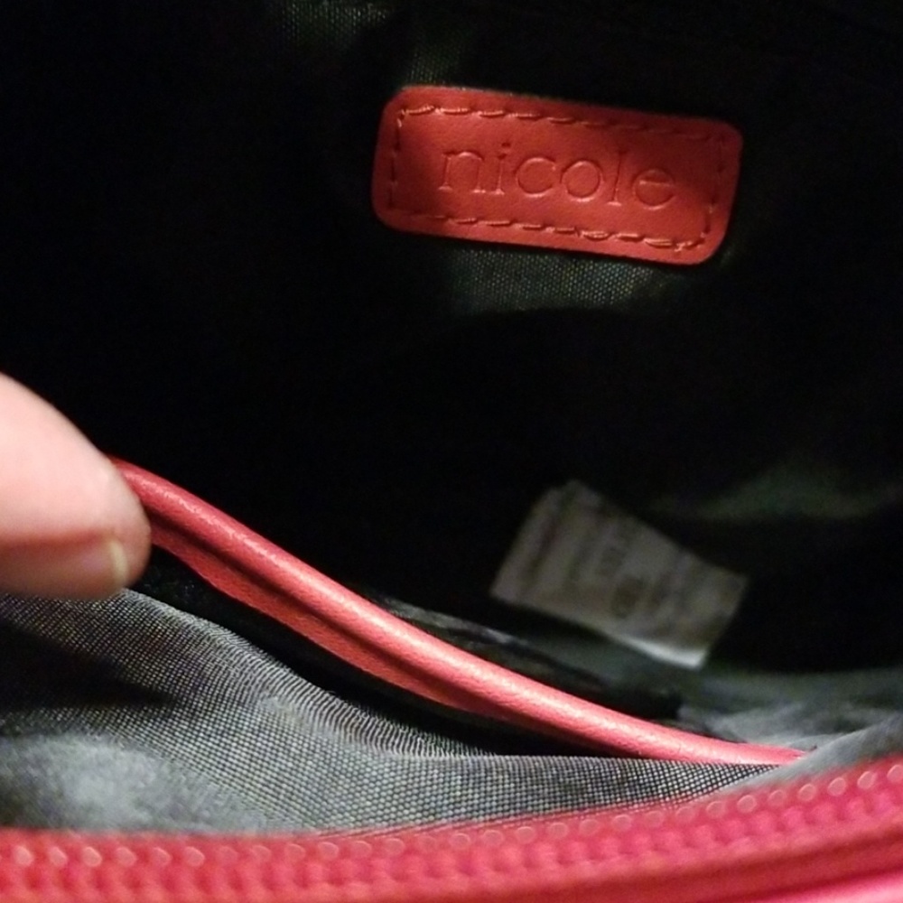 NWT NICOLE BY NICOLE MILLER CROSSBODY PURSE - Picture 5 of 5